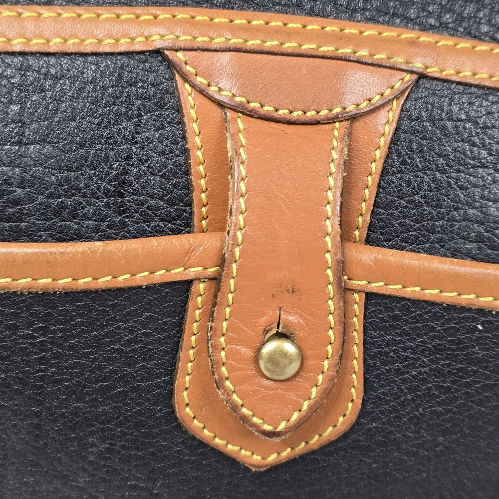 DOONEY & BOURKE Shoulder Bag Leather All Weather VTG Essex Black Tan Ships FAST - Picture 16 of 17
